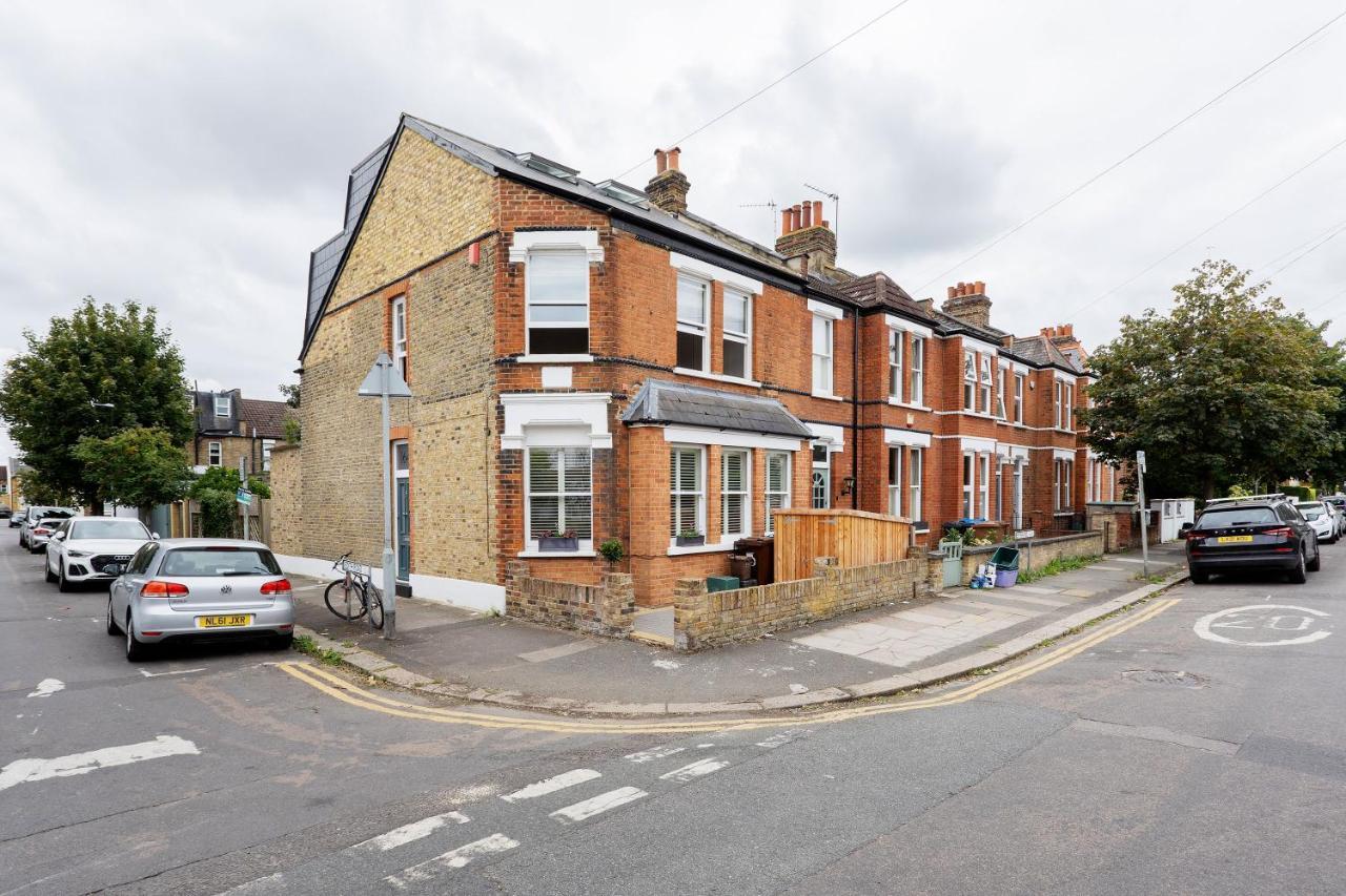 Veeve - Graceful Greens Villa London Exterior photo